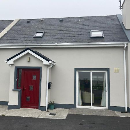 Cluain Uilinn 米尔敦马尔贝 外观 照片